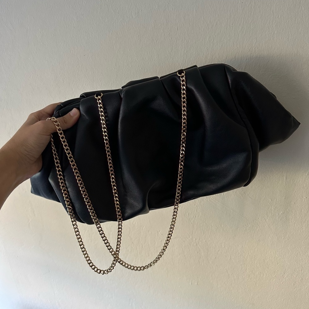 Top shop dumpling bag